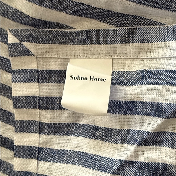 Solino Home Striped Blue and White Table Runner in 100% Linen. 14”x48”. New. - Picture 5 of 6
